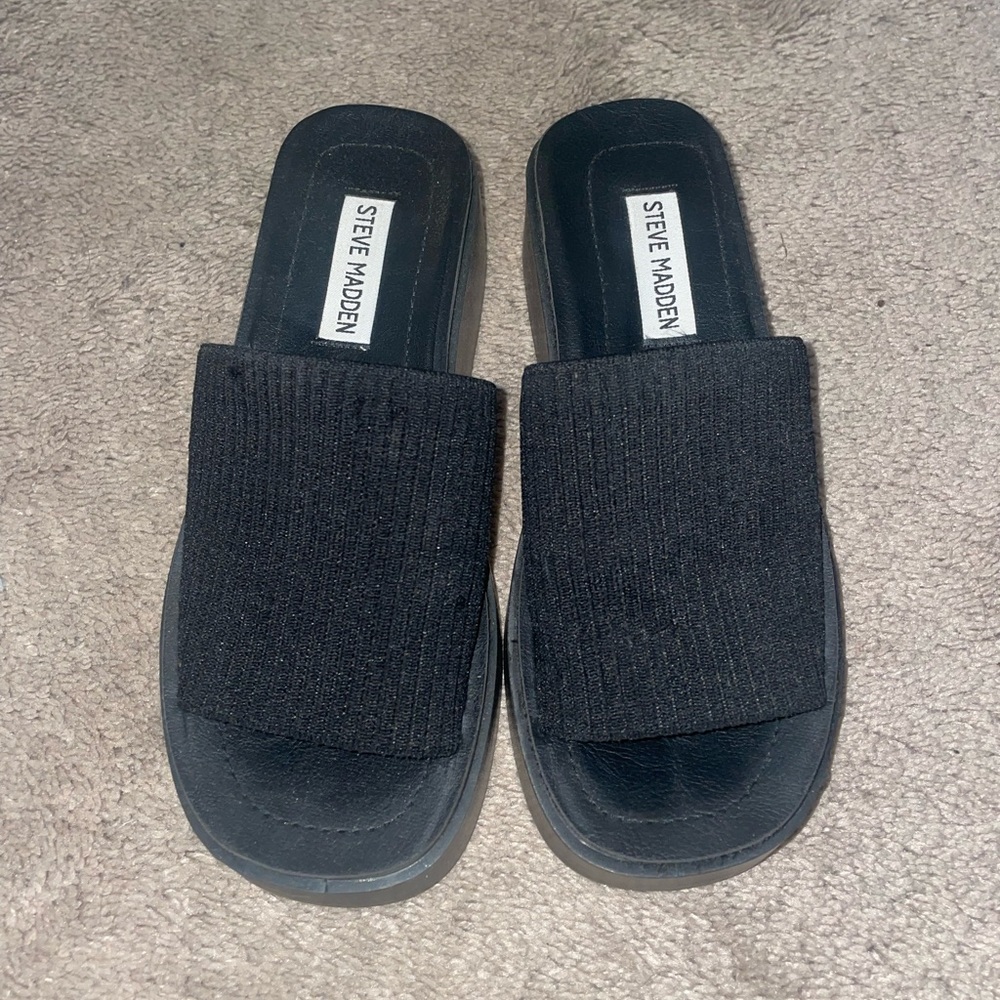 Steve Madden platform sandals